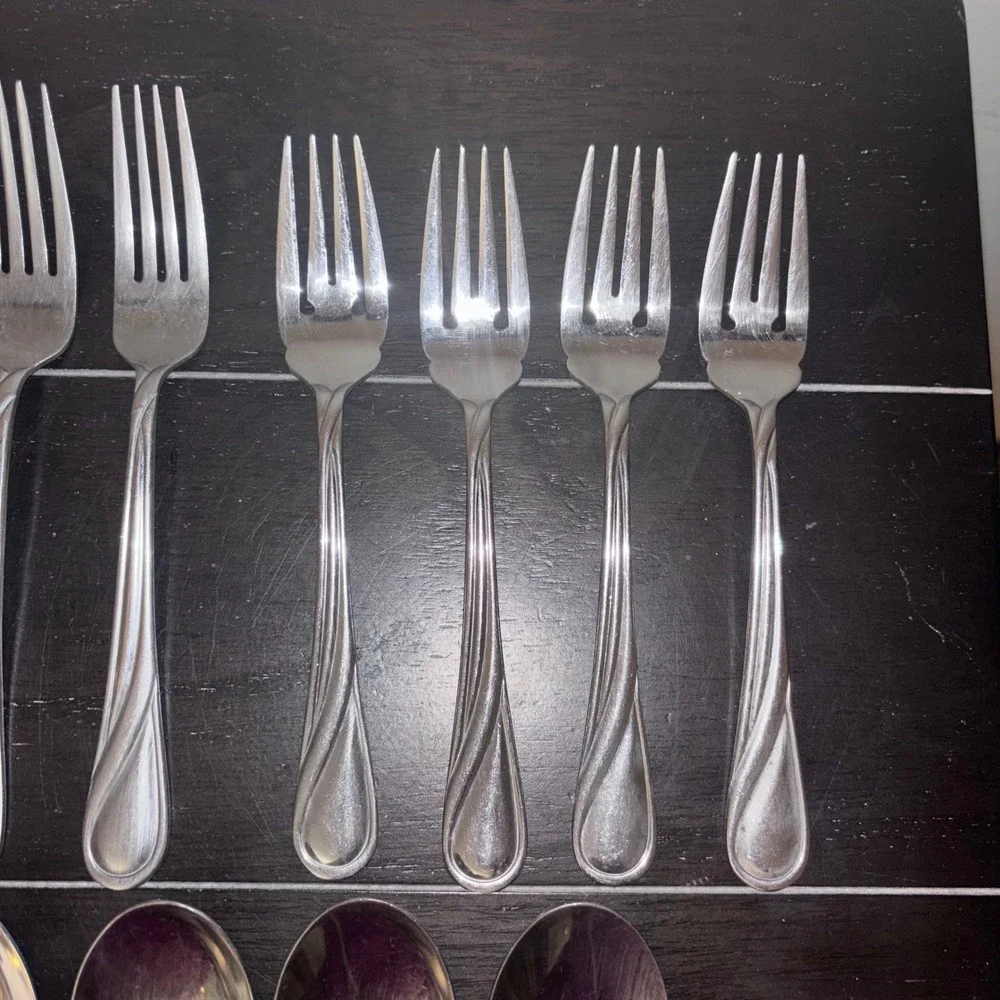 Glennbrook (Stainless) Pfaltzgraff  6 Place Spoons 4 Salad Forks 6 Dinner Forks‎